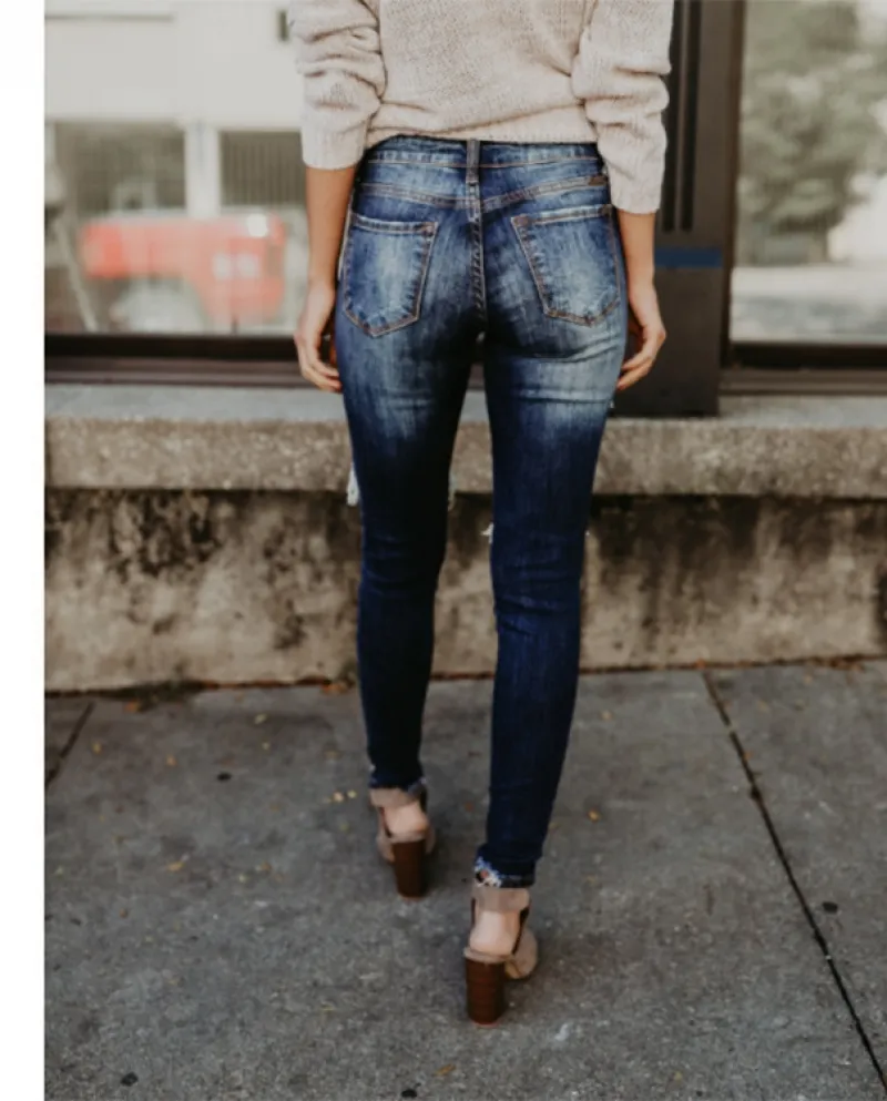 Source Factory Supply 2024  And  Special For Spring And Autumn New Style Ripped Slim Fit Leg Jeans For Women